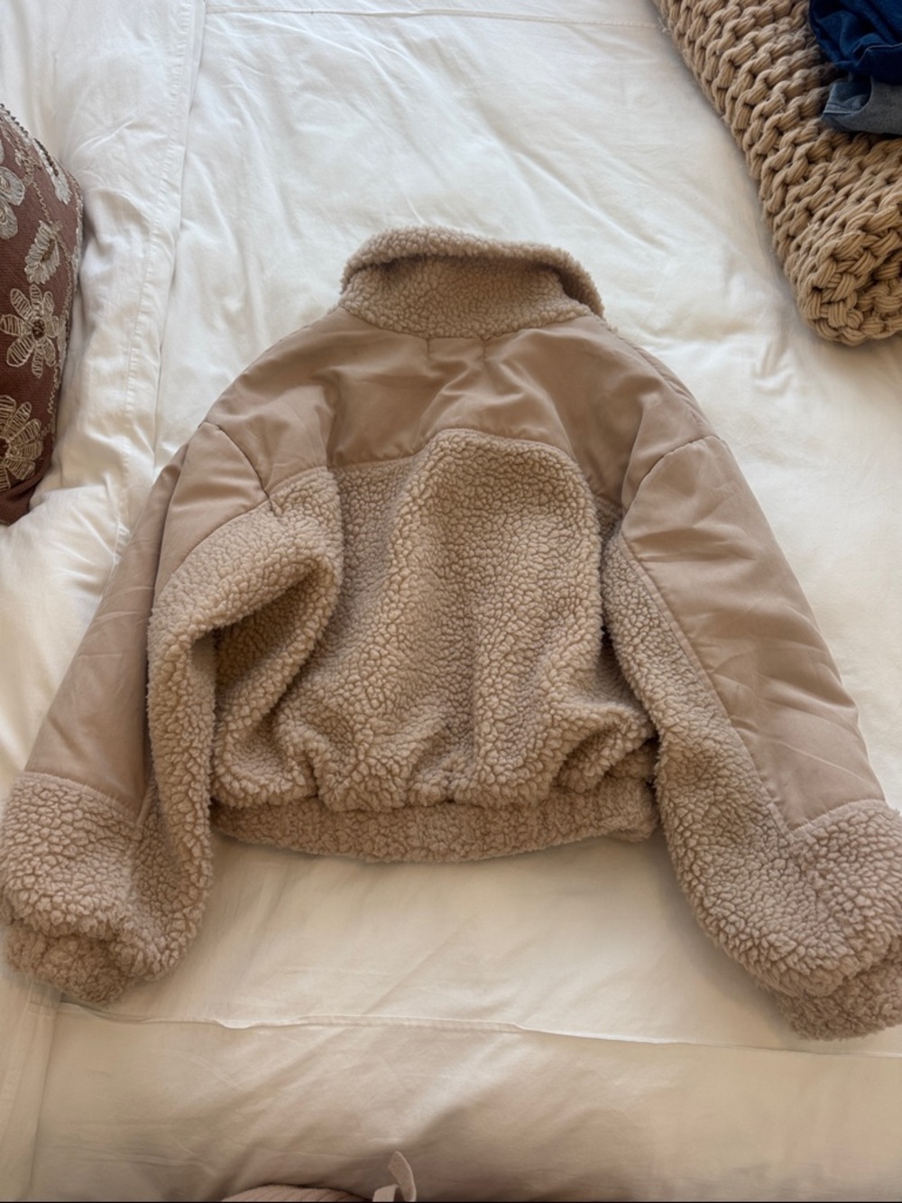 Light pink Sherpa Zip-Up Jacket - Women's Cozy Outerwear - Picture 3 of 3
